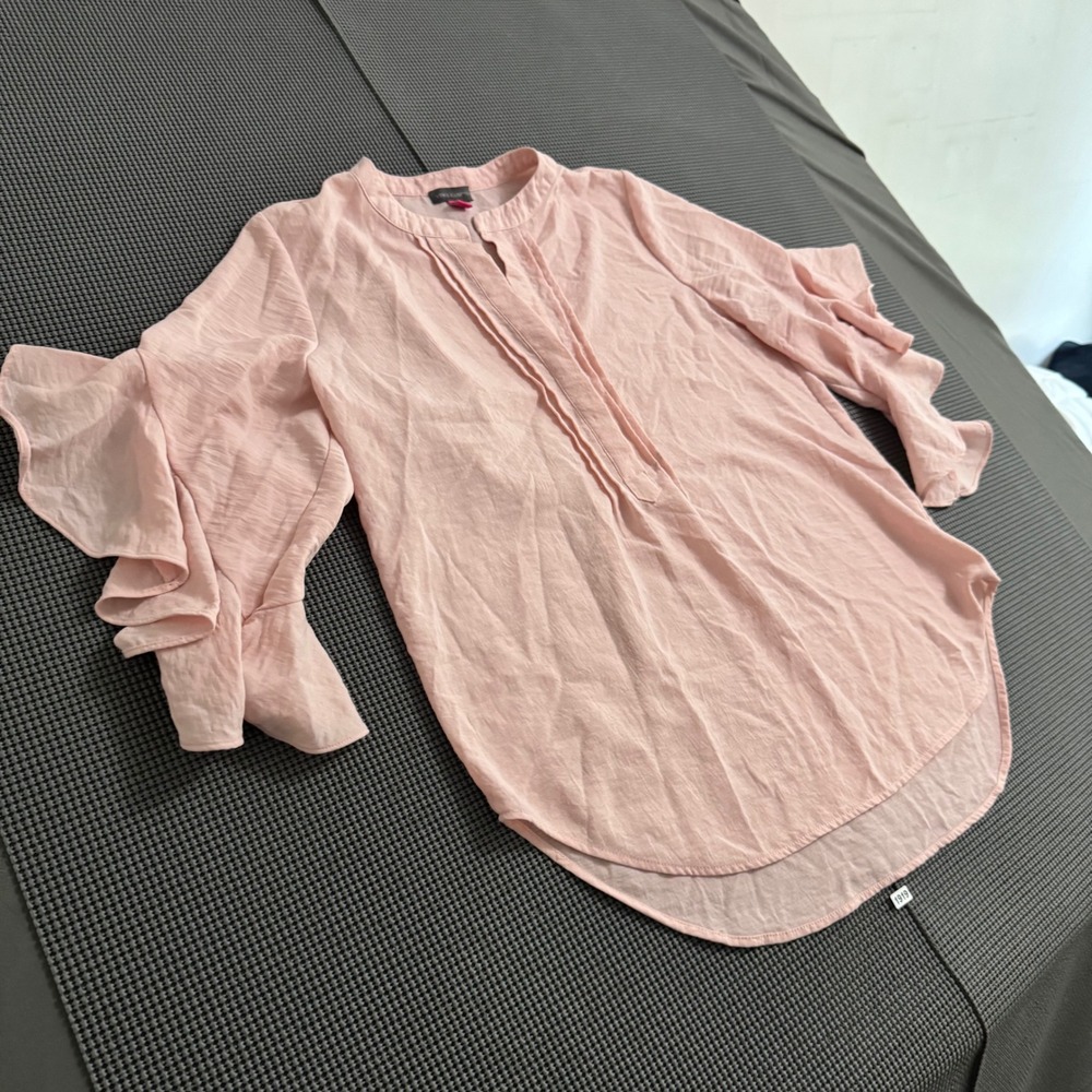Vince Camuto Womens Pink Ruffle Tiered Sleeve Pleated V-Neck Blouse Size M